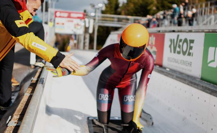 Marie Angerer beim Start